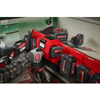 Milwaukee M12-18GBC4 Gangbox Charger