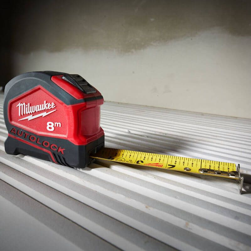 Milwaukee 25 ft. Compact Auto Lock Tape Measure with Fastback Compact Folding Utility Knife