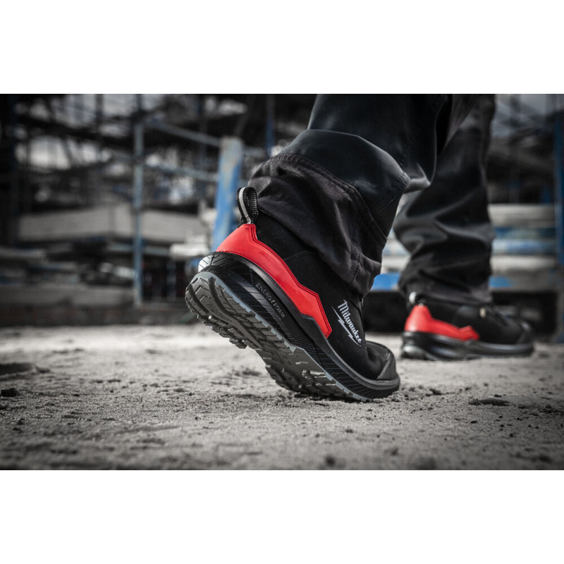 Milwaukee Flextred S3S Safety Trainers Low Cut Black 