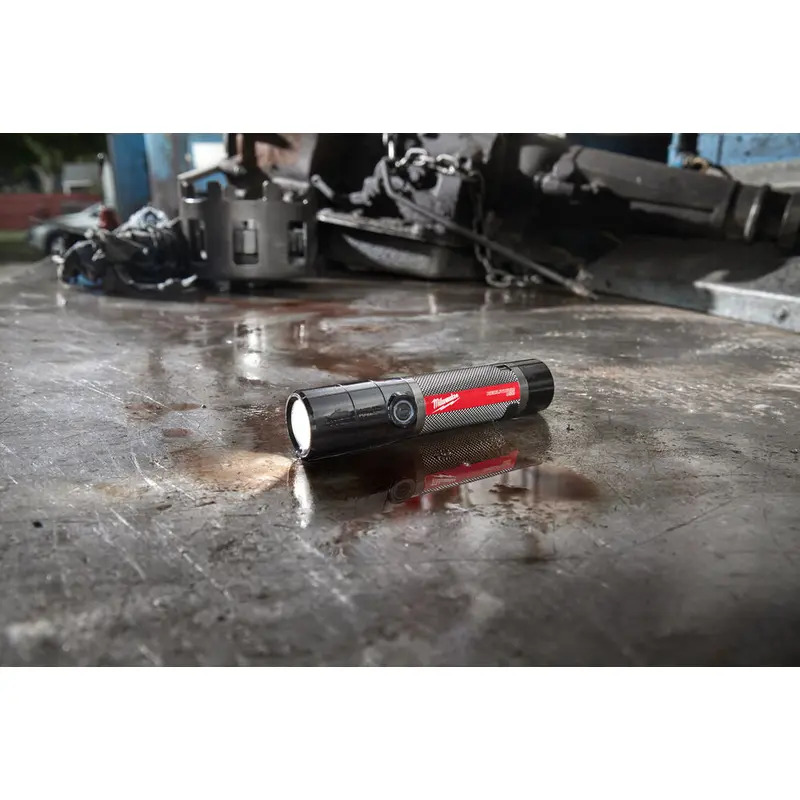 Milwaukee 4933479770 L4FMLED-301 USB Rechargeable 800L Fixed Flashlight