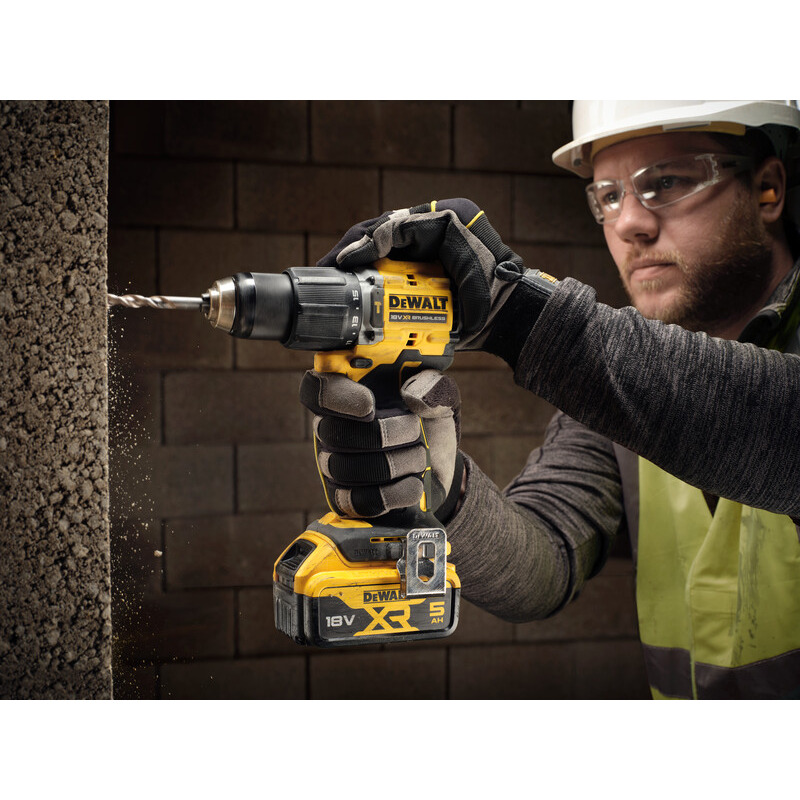 Dewalt DCD799P2T 18v XR Brushless Compact Hammer Drill Driver Kit - 2 x 5.0ah Batteries