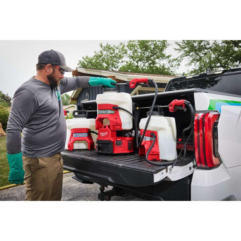 Milwaukee M18BBPFP2-WST Switch Tank Water Supply 15L