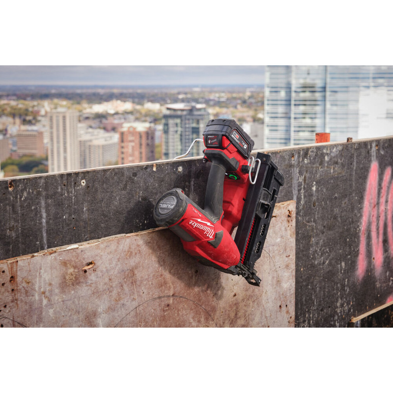 Milwaukee M18FDN-0C 18v Fuel Duplex Nailer Naked in Case 